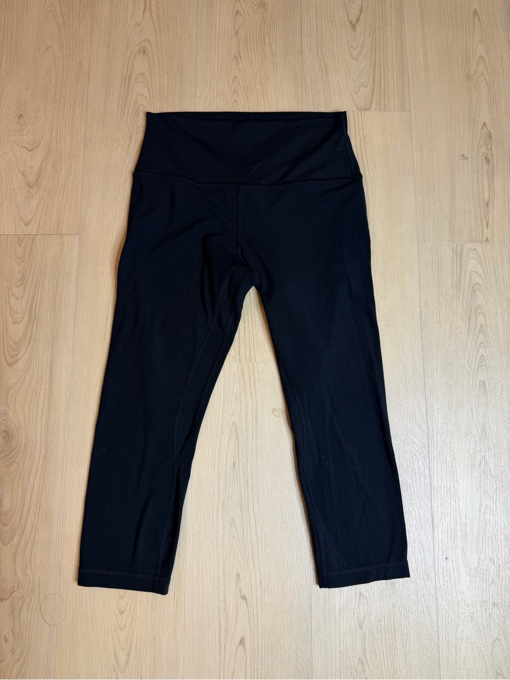 Lululemon Black Align Leggings - Picture 4 of 7